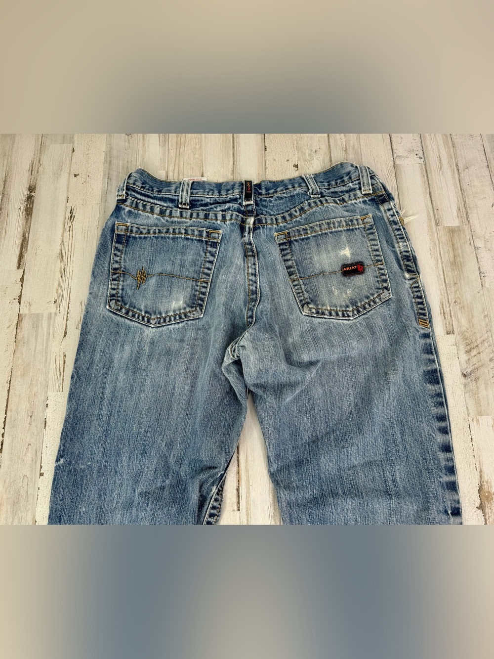 Ariat FR M4 Relaxed Boot Cut Jeans Mens 35x30 CAT 2 Flame Resistant Denim - Picture 9 of 10